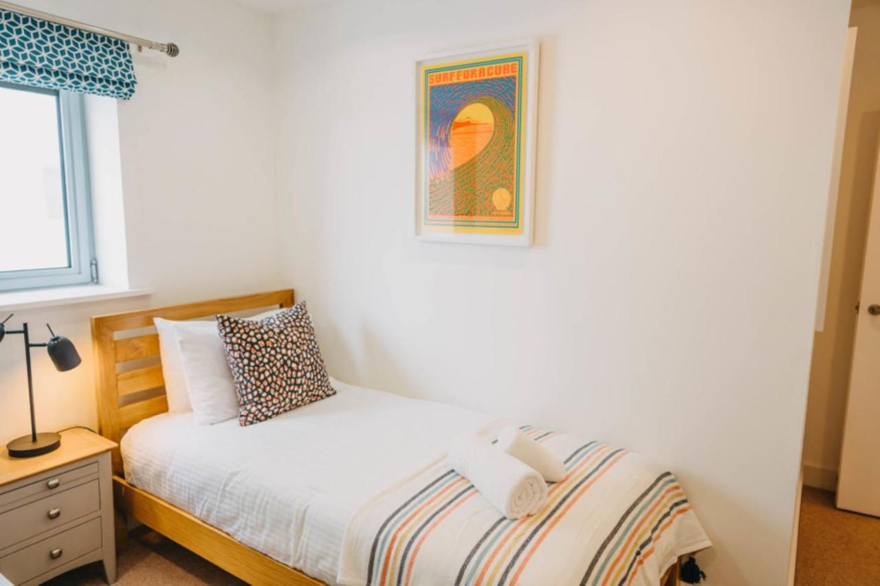 Sunset Waves Sea View Featuring Panoramic Views & Parking Apartment
